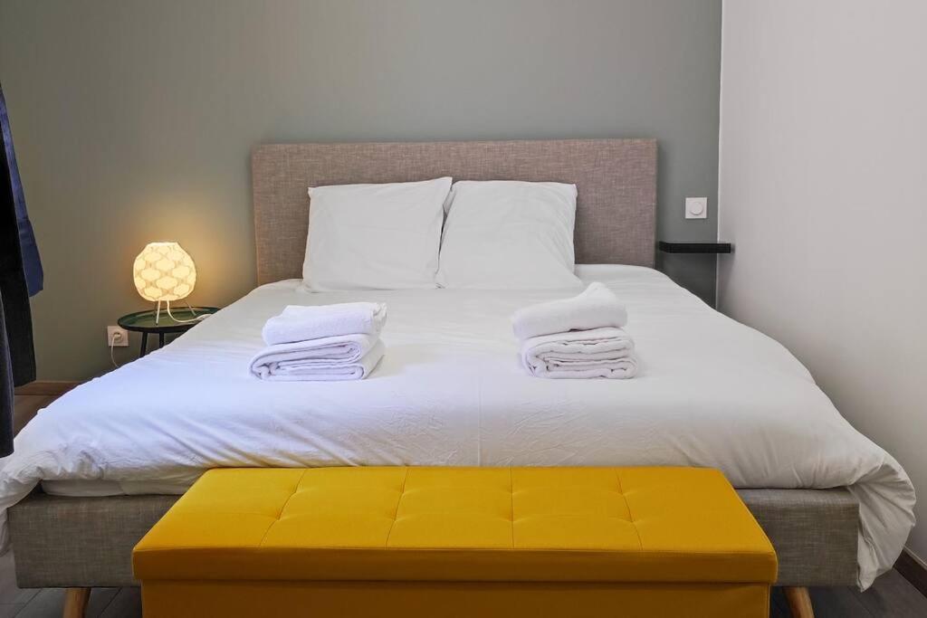 Cocon De Charline - Charme Et Elegance Dans Le Centre Apartamento Montauban Exterior foto